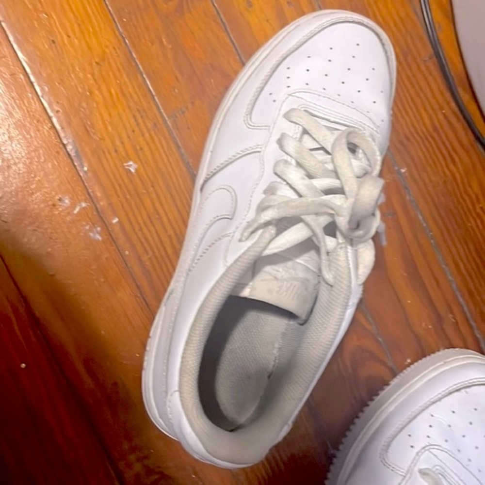 Air forces 1 all white